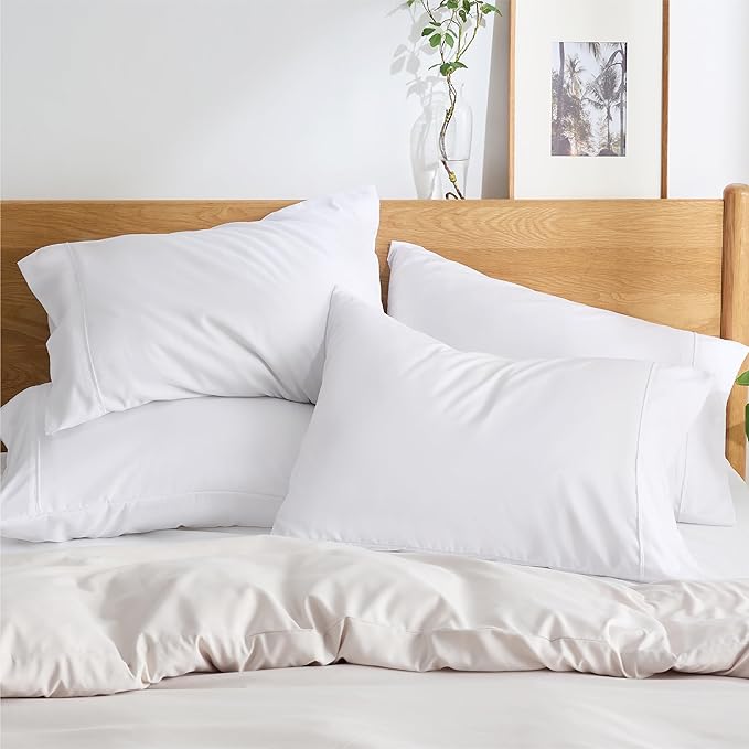 Bedsure Pillow Cases Standard Size Set of 4 - White Brushed Microfiber Pillowcases 4 Pack, Super Soft and Cozy Pillow Case Covers with Envelope Closure, Wrinkle, Fade and Stain Resistant, 20x26 Inches