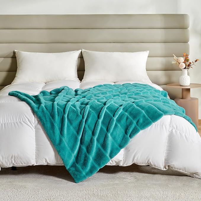 ALPHA HOME Luxury Faux Rabbit Fur Throw Blanket for Couch Bed, Cozy Gifts for Women Christmas, Ideal for Home Decor and Chilly Nights