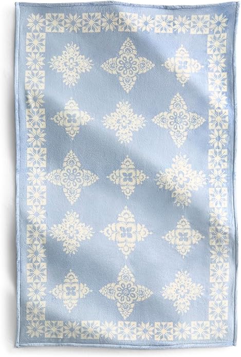 Vera Bradley Women's Disney Fleece Plush Throw Blanket
