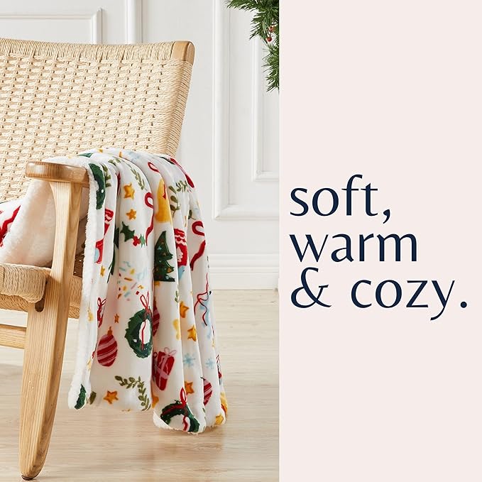 Fleece/Sherpa Christmas Throw - Super Soft Holiday Printed Blanket for Couch, Chair, or Bed - Cozy, Luxurious Plush - 50" x 60", Holiday Cats