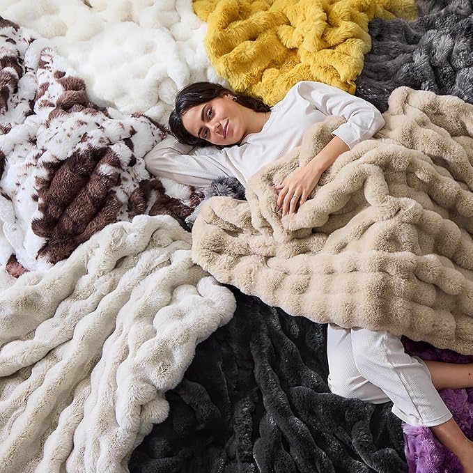 Fluffy Faux Rabbit Fur Throw Blanket - Soft, Luxury, Cozy Thick Warm Decorative Blanket for Bed, Sofa (Throw Size 50''x60'', Black)