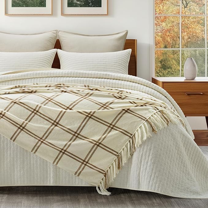 EVERGRACE Plaid Chenille Throw Blanket for Couch, Super Soft Cozy Decorative Windowpane Grid Plaid Throw with Tassels, Lightweight Chenille Knit Throw for Bed Sofa Gift, Cream & Beige 50"x60"