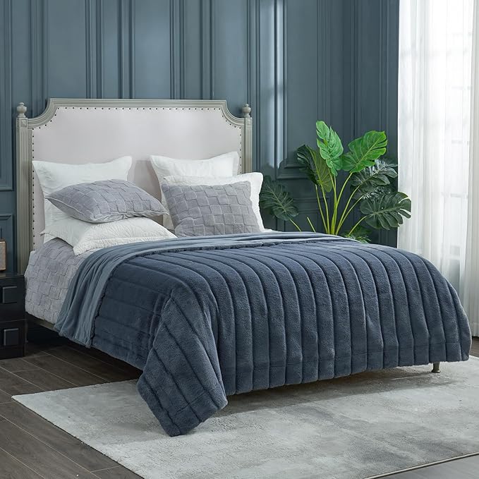 Cozy Bliss Faux Fur Throw Blanket for Couch, Cozy Warm Plush Striped Blanket for Sofa Bedroom Living Room, 90 * 90 Inches Blue