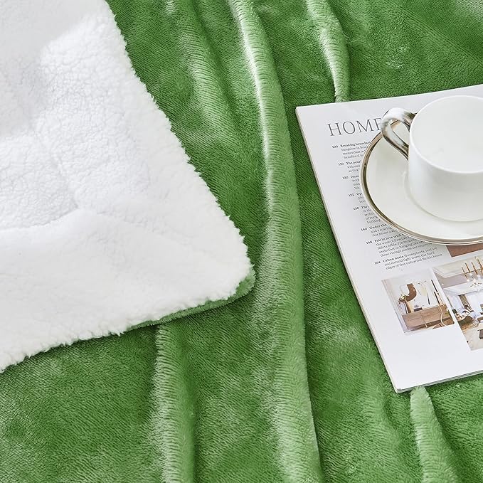 SOCHOW Sherpa Fleece Throw Blanket, Double-Sided Super Soft Luxurious Plush Blanket Throw Size, Sage Green, 50x60 inches