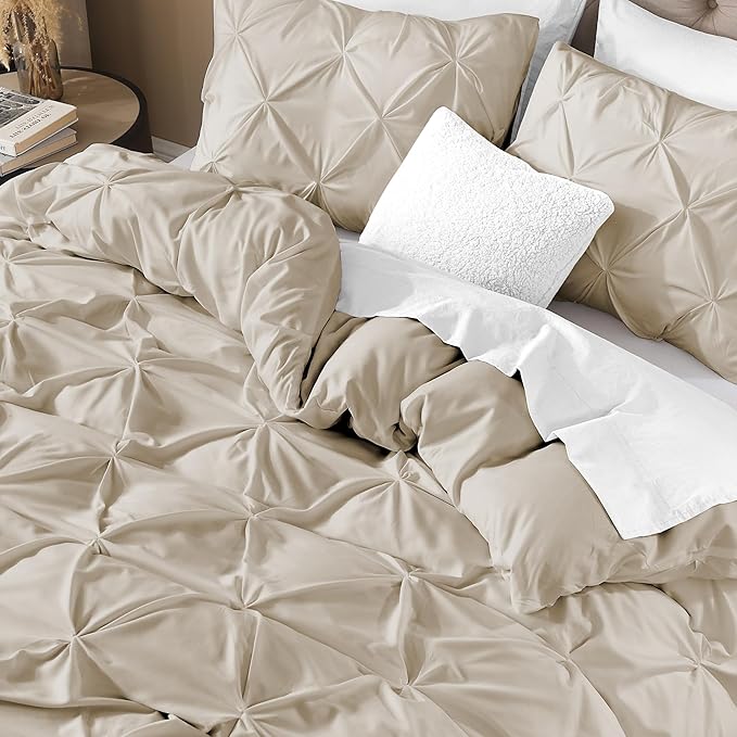 Litanika Oatmeal Pinch Pleat Duvet Cover King, 3 Pieces Pintuck Soft Microfiber Bedding Set with Zipper Closure & Corner Ties(104x90Inch-1 Duvet Cover, 2 Pillowcases)