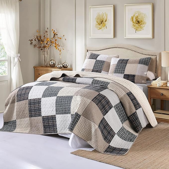 KALOOLA Patchwork Queen Quilt, 100% Cotton Lightweight Bedspreads Queen Size 3 Pieces, Tan Brown Beige Queen Quilt Bedding Set, Farmhouse Rustic Coverlet for All Season