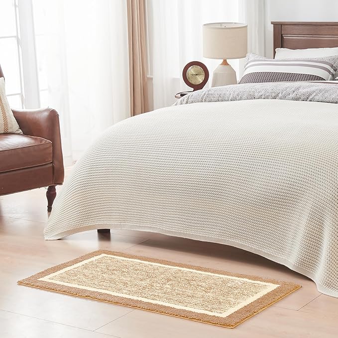 CozeCube Bath mats for Bathroom Non Slip, Fluffy Absorbent Microfiber Bath mat Washable, Aesthetic Bathroom Rugs, Large Beige Bath mat, Beige, 36" x 24"