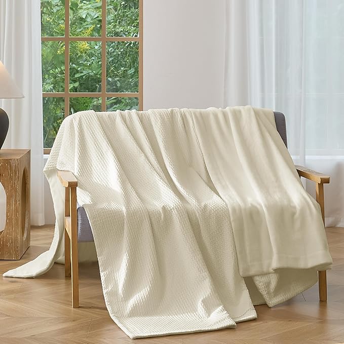 CHUFFED Cotton Waffle Blanket King Size - Plush Milk Velvet & Reversible Waffle Weave,Anti-Static 300Gsm Design，Thick Cozy Soft Winter Blanket for Bed, Couch, Sofa - Beige, 104x90 Inches