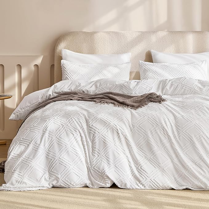 JELLYMONI Duvet Cover King Size Bright White - 3PCS Boho Duvet Cover Set Plaid Polyester Tufted Bohemian Jacquard Knit Textured Comforter Cover 104×90in Rhombic Geometric Pattern Zipper Corner Tie