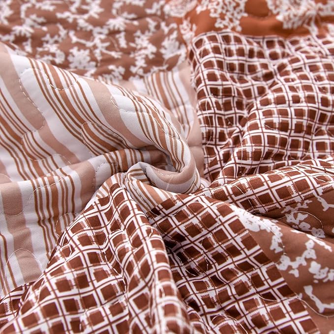 Mybedsoul Burnt Orange Quilt Set Queen Size, 3 Pieces Boho Plaid Terracotta Floral Bedspread Set Microfiber Lightweight Bohemian Bedding Bedspread Coverlet Set for All Season 90"x96"