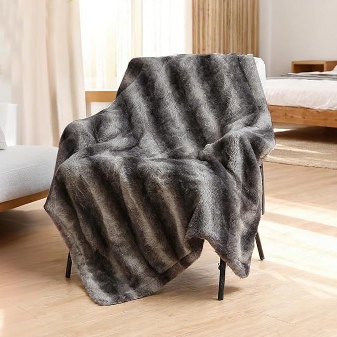 Electric Heated Blanket Throw Size 50" x 60", Super Cozy Warmth Soft with 4 Heating Levels & 4 Hours Auto Off, Plush Faux Fur, Machine Washable, Home Office Use, Gray White