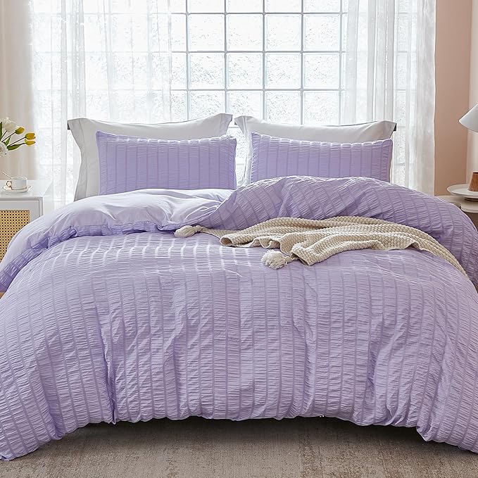 AveLom Lavender Purple Seersucker Duvet Cover Set King (104 x 90 inches), 3 Pieces (1 Duvet Cover + 2 Pillow Cases), Ultra Soft Washed Microfiber, Textured Duvet Cover with Zipper Closure, Corner Ties