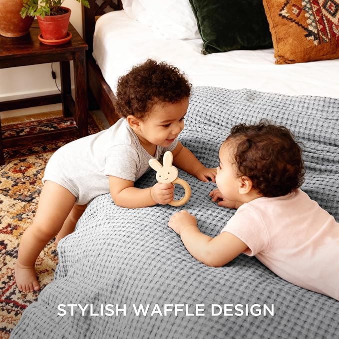 Bedsure Cooling Cotton Waffle Full Size Blanket - Lightweight Breathable Blanket of Rayon Derived from Bamboo for Hot Sleepers, Luxury Throws for Bed, Couch and Sofa, Grey, 80x90 Inches