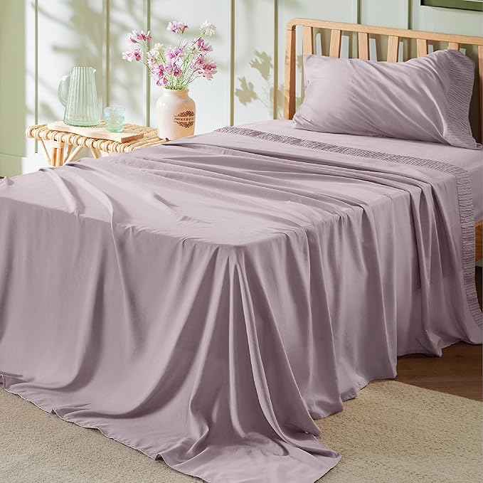 Bedsure Twin Sheets Set - 3 Pieces Soft Twin Bed Sheets - Breathable & Cooling - Hotel Luxury - Easy Care Polyester Microfiber Bedding for Women, Men, Pink Mocha