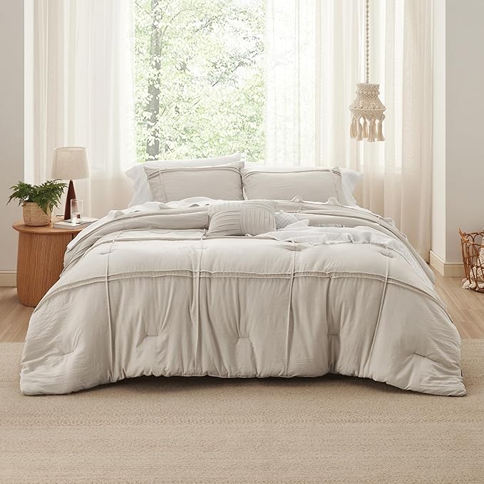 Bedsure Full Comforter Set - 4 Pieces Grid Pleat Bed Set, Beige Boho Bedding for All Season, 1 Soft Comforter, 2 Pillowcases, 1 Decorative Pillow