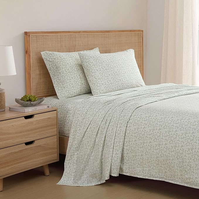 Tommy Bahama - King Bed Sheets, Crisp & Cool Cotton Percale Bedding with Matching Pillowcases, Lightweight Bed Set, Oeko-Tex Certified (Palm Day Green)
