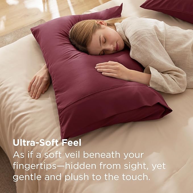 Bedsure Queen Pillow Cases Set of 2 - Burgundy Brushed Microfiber Pillowcase 2 Pack, Super Soft Pillowcase, Pillow Case Covers with Envelope Closure, Wrinkle, Fade and Stain Resistant, 20x30 Inches