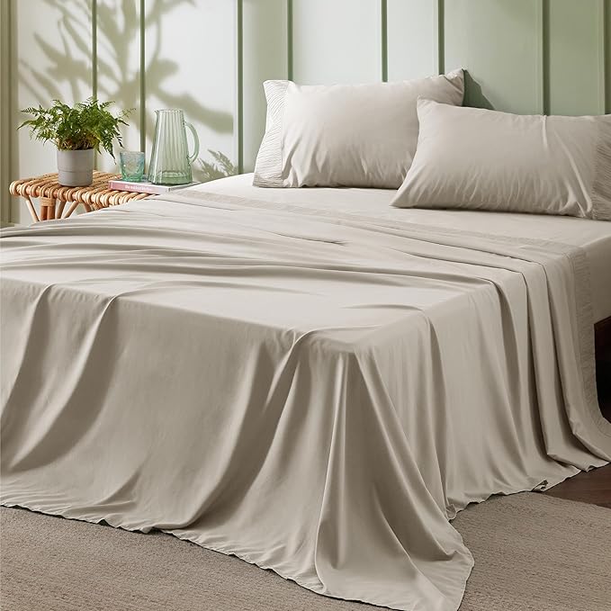 Bedsure Queen Sheet Set - 4 Pieces Soft Queen Size Sheets - Breathable & Cooling - Hotel Luxury - Easy Care Polyester Microfiber Bedding for Women, Men, Linen