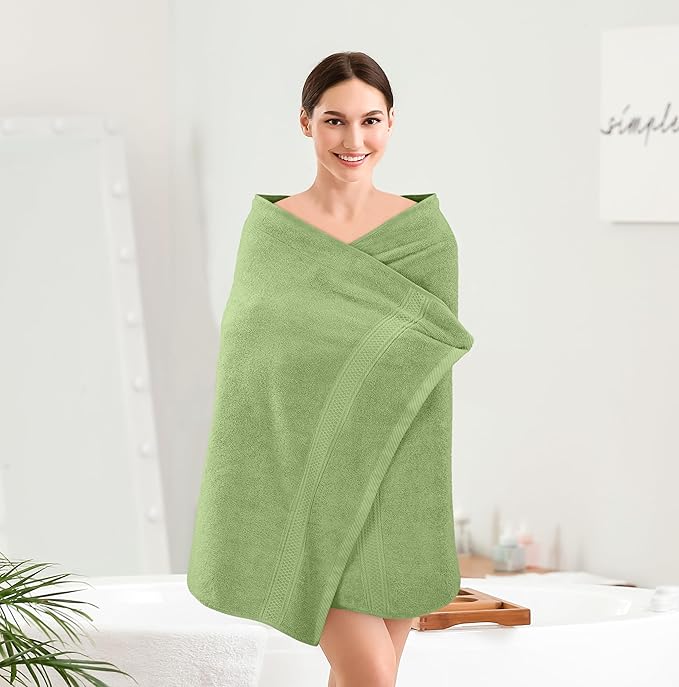 Utopia Towels 4 Pack Premium Bath Towels Set, 27 by 54 Inches, 100% Ring Spun Cotton 600GSM, Lightweight and Highly Absorbent Quick Drying Towels, Perfect for Daily Use, Sage Green