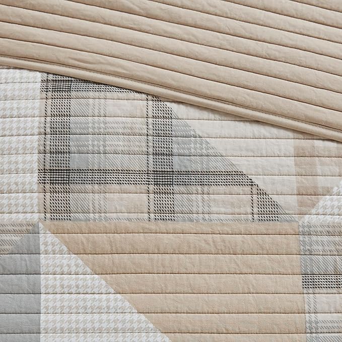 Woolrich Olsen Reversible Quilt Set - Cottage Styling Reversed to Solid Color, All Season Lightweight Coverlet, Cozy Bedding Layer, Matching Shams, Oversized King/Cal King Geometric Plaid Tan 3 Piece