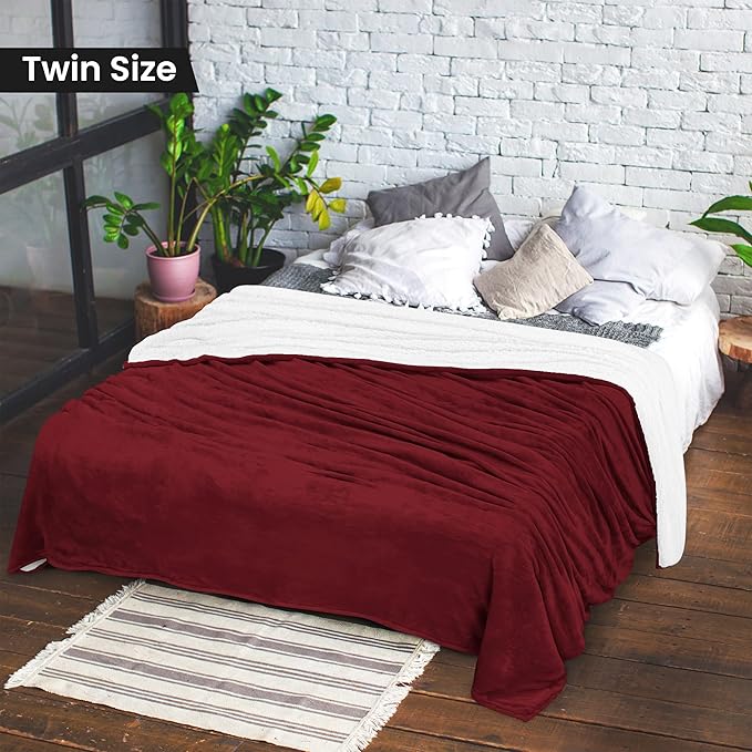 Utopia Bedding Sherpa Blanket Twin Size (Red, 90x66 Inches) - Soft Lightweight Plush Fleece Reversible Blanket for Bed, Sofa, Couch, Camping and Travel