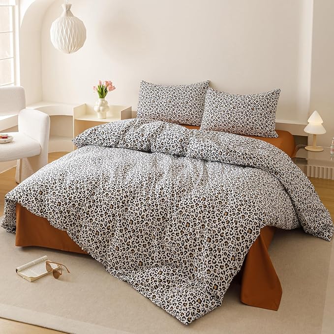 Cottonight Leopard Comforter Set Twin Animal Cheetah Print Bedding Set 3 Pieces Leopard Print Comforter Fluffy Soft Bedding Set Kids Teens Twin Comforter with 2 Pillowcases