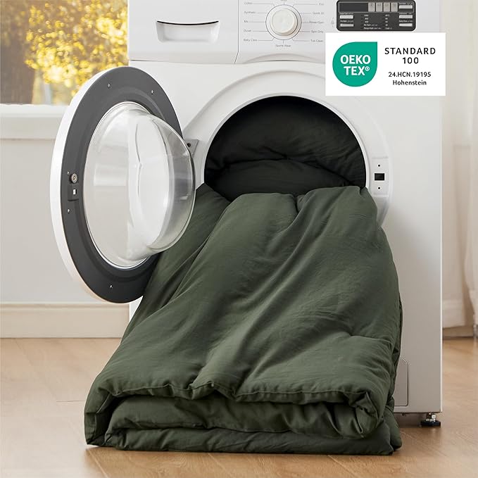 Bedsure Twin/Twin XL Comforter Set, Dark Green Soft Prewashed Bedding for All Seasons, 2 Pieces GentleSoft™ Warm Down Alternative Bed Set, 1 Lightweight Comforter (68"x88") and 1 Pillowcase (20"x26")