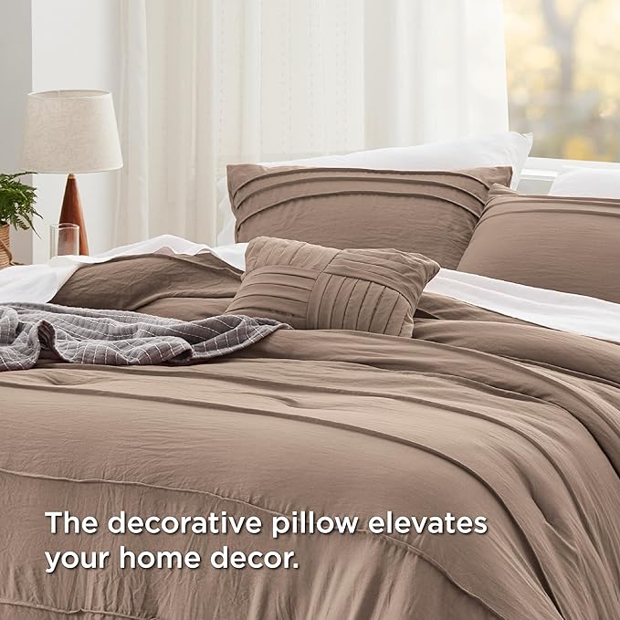 Bedsure Queen Comforter Set - 4 Pieces Pinch Pleat Bed Set, Brown Boho Bedding for All Season, 1 Soft Comforter, 2 Pillowcases, 1 Decorative Pillow