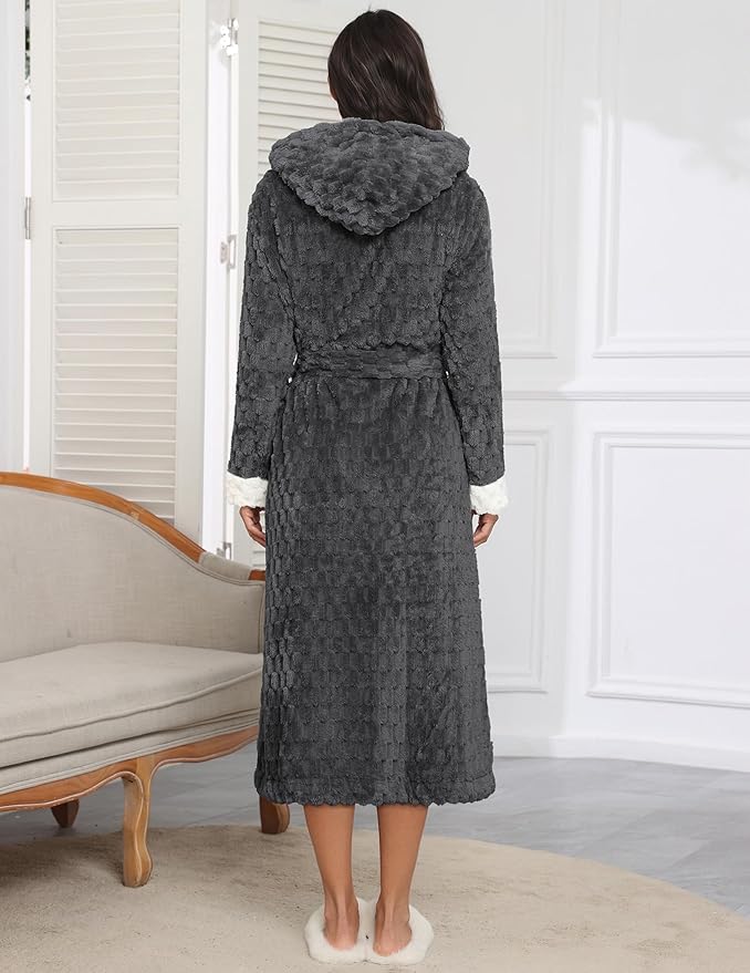 Ekouaer Womens Plush Robes Long Soft Jacquard Fluffy Bathrobe Hooded Robe Sleepwear with Pockets