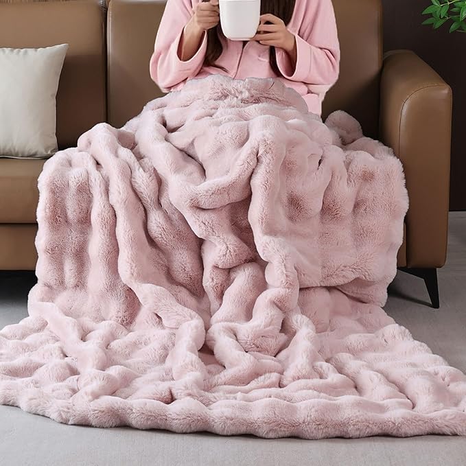 Pink Fluffy Faux Fur Throw Blanket for Bed Couch Living Room Fuzzy Bubble Cozy 50x60 Decorative Throw Blanket Rabbit Fur Bunny Blanket Girls Home Decor 860 GSM