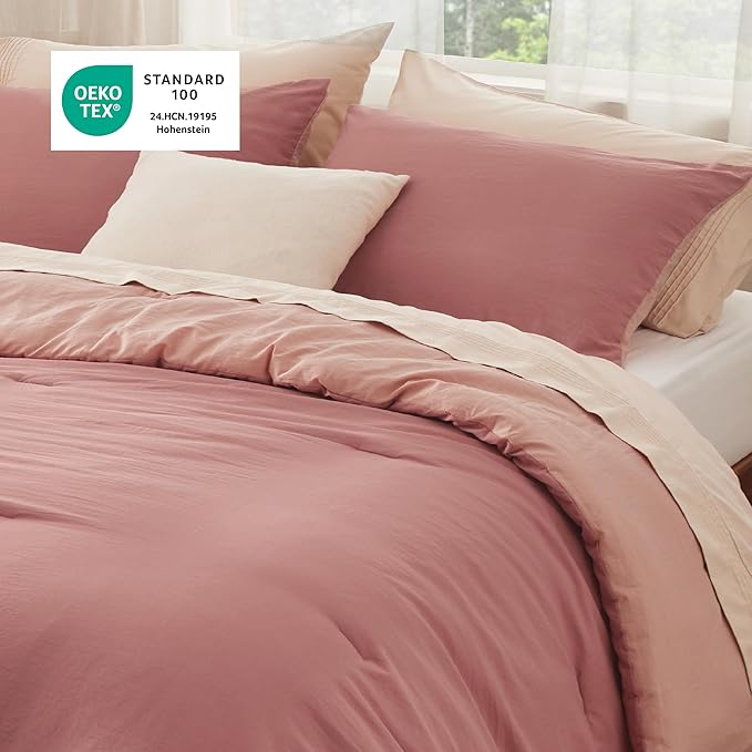 Bedsure Queen Size Comforter Set, Reversible Pink Clay Soft Prewashed Bedding for All Seasons, 3 Pieces Warm Down Alternative Bed Set, 1 Lightweight Comforter (90"x90") and 2 Pillowcases (20"x26")