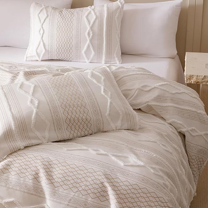 KAREVER Ivory Boho Comforter Set Queen Mixed Textures Jacquard Bedding Set Durable Chic and Stylish Bedroom Set
