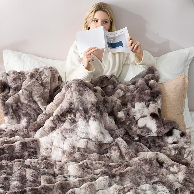 Cozy Bliss Faux Fur Throw Blanket for Couch, Fuzzy Soft Plush Thick Striped Blanket for Sofa Bedroom Living Room, 60 * 80 Inches Tie-dye Grey