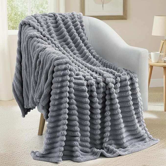 decorUhome Christmas Soft Fleece Grey Twin Blanket for Bed, Cozy Fluffy Plush Flannel Striped Throws for Couch Sofa, Lightweight Decorative Ribbed Fuzzy Blanket for Woman, 60x80 Inches