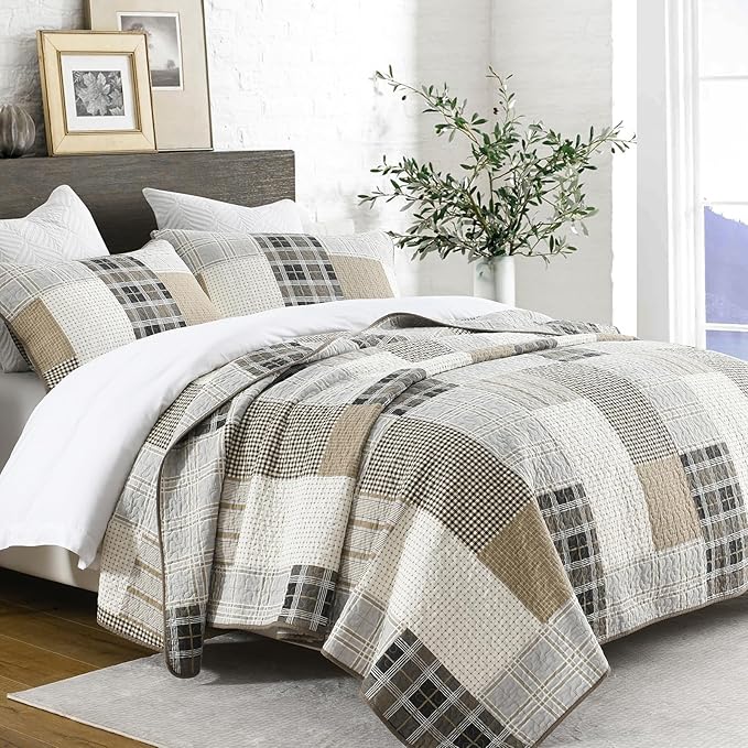 KALOOLA Plaid King Quilt Set, 100% Cotton Beige King Quilt Bedding Set, Farmhouse Reversible Quilted Bedspread Coverlet with 2 Pillow Shams, Lightweight Thin Comforter for All Season, 3 Pieces