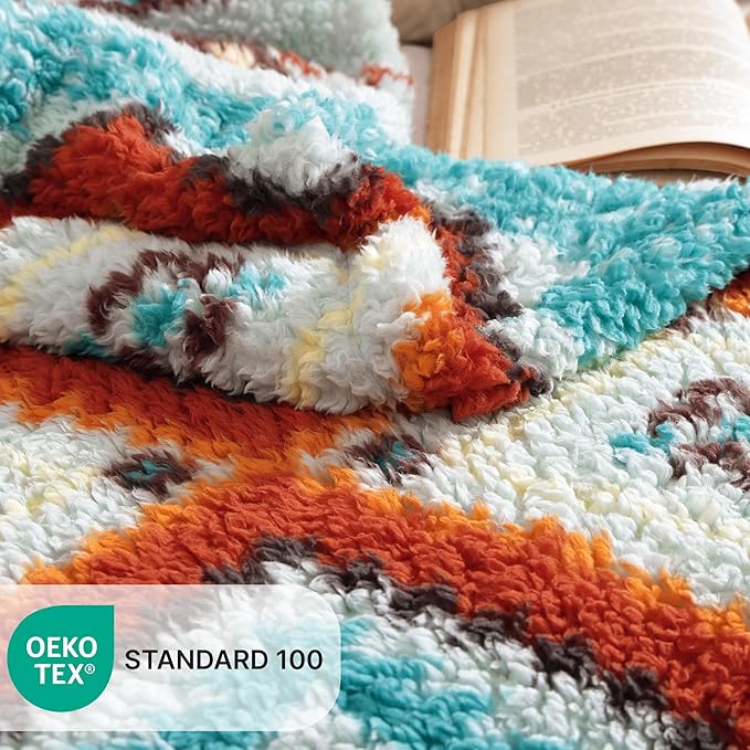 CASAAGUSTO Boho Sherpa Throw Blanket, Aztec King Size Blanket, Ultra Soft, Warm, Cozy, Plush, Thick Fleece Bohemian Throw Blanket for Couch, Bed, Sofa (Aqua 108 * 90 Inch)