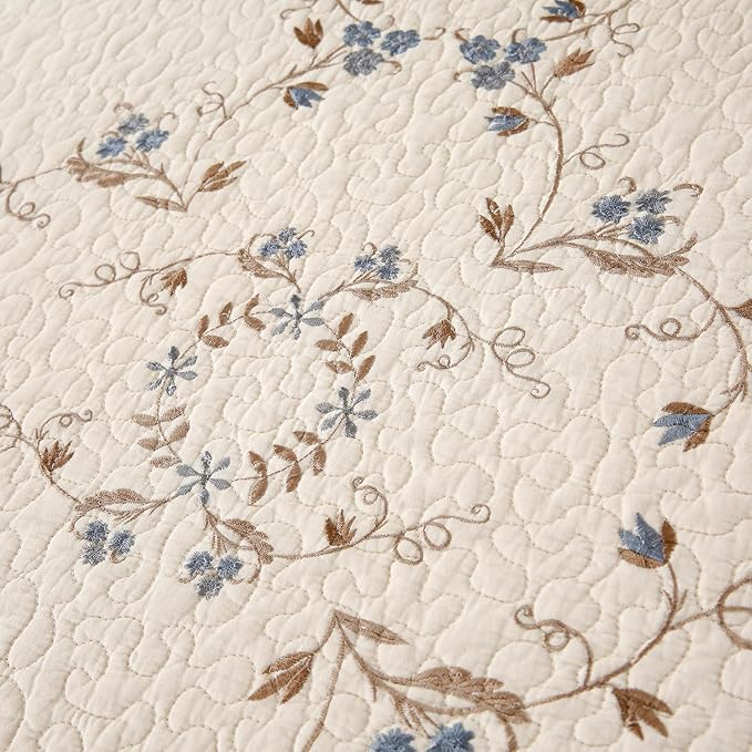 Quilt Set Blue Floral 3D Embroidery Pattern 2 PCS 100% Cotton Reversible Quilted Embroidered Decorative Bedspreads Coverlet Set, Lightweight &Soft Twin Size White Bedding Coverlet for All Season