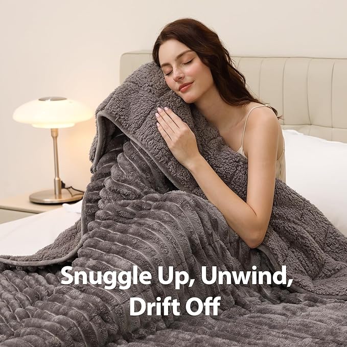 Sherpa Fleece Weighted Blanket with 3D Ribbed Stripes, 15 lbs Soft Flannel Heavy Throw Blanket for Couch Bed Sofa, Heavy Thick Blankets with Ceramic Beads, Great for Sleep, 48" x 72"