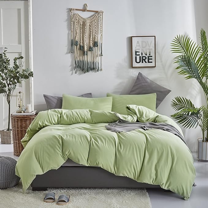 KAREVER Light Green Comforter Set Cal King Solid Sage Green Bedding Set Lightweight Women Soft Light Mint Green Blanket 3 PCs Men Durable Breathable Sage Green Bed Comforter Set