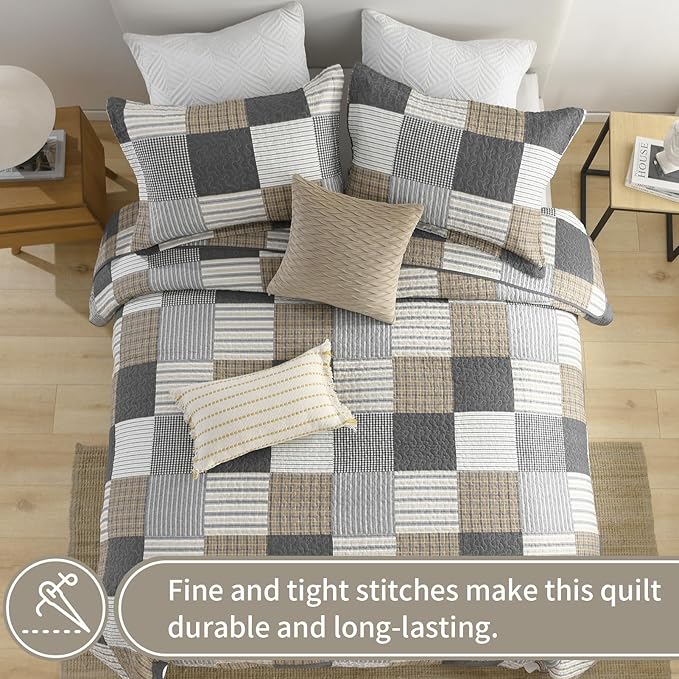 KALOOLA Plaid Quilts Queen Size, 100% Cotton Soft Lightweight Bedding Set 3 Pieces, Farmhouse Quilted Bedspread with 2 Pillowshams for Queen Bed, Grey White Black Coverlet for All Season