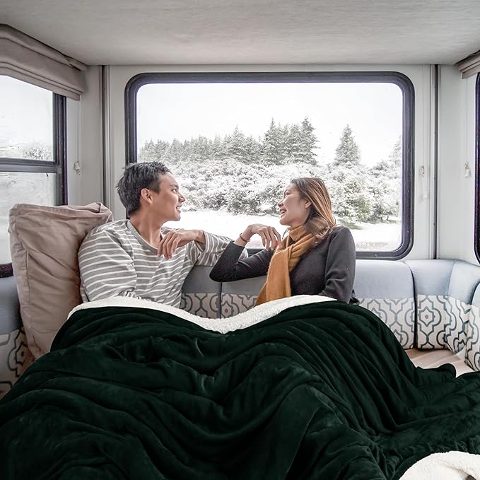 Utopia Bedding Sherpa Blanket Twin Size (Forest Green, 90x66 Inches) - Soft Lightweight Plush Fleece Reversible Blanket for Bed, Sofa, Couch, Camping and Travel