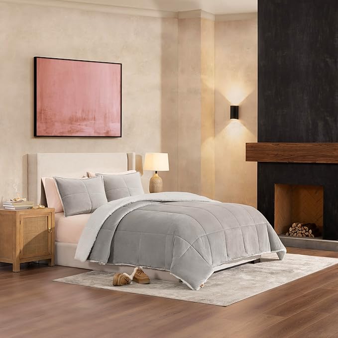 UGG Blissful Full/Queen Comforter Set with 2 Pillow Shams Reversible White Comforter Plush Fluffy Warm Bed Set Premium Down Alternative Bedding for College Dorm Essentials, Full/Queen, Seal Gray
