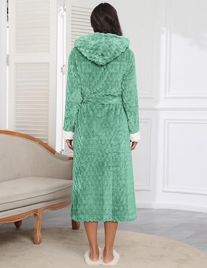Ekouaer Womens Plush Robes Long Soft Jacquard Fluffy Bathrobe Hooded Robe Sleepwear with Pockets