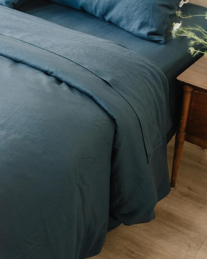 Cozy Earth Luxury Duvet Cover King - 100% Viscose from Bamboo - Ultra-Soft, Cooling & Lightweight Duvet Cover - Temperature-Regulating Bedding - Concealed Zip & Interior Snap Closures - Pacific Blue