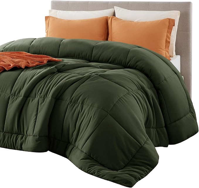 Bedsure Comforter Duvet Insert - Quilted Comforters Full Size, All Season Duvet, GentleSoft Down Alternative Bedding, with 8 Tabs, Gifts for Women/Men, Olive Green, Full 86 x 82 Inches