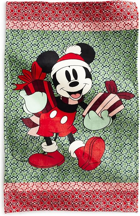 Vera Bradley Women's Disney Fleece Plush Throw Blanket
