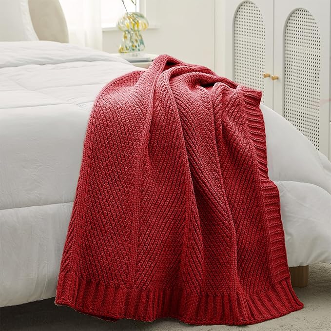 Amélie Home Chevron Chenille Knit Throw Blanket for Couch, Cozy Texture Decorative Soft Blanket for Sofa & Chair, 50"x60", Red