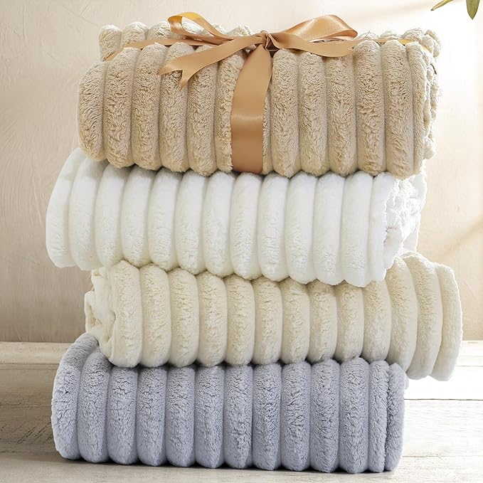 decorUhome Christmas Soft Fleece Brown Twin Blanket for Bed, Cozy Fluffy Plush Flannel Striped Throws for Couch Sofa, Lightweight Decorative Ribbed Fuzzy Blanket for Woman, 60x80 Inches