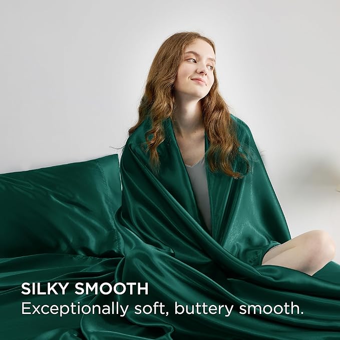 Bedsure Satin Sheets Full Size - 4 Piece Silky Bedsheets with 15 Inches Deep Pocket Fitted Bedsheet,1 Flat Sheet, 2 Satin Pillowcases, Good for Hair & Skin (Full, Dark Green)
