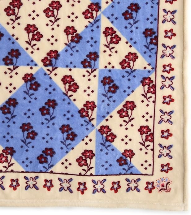 Vera Bradley Women's Disney Fleece Plush Throw Blanket